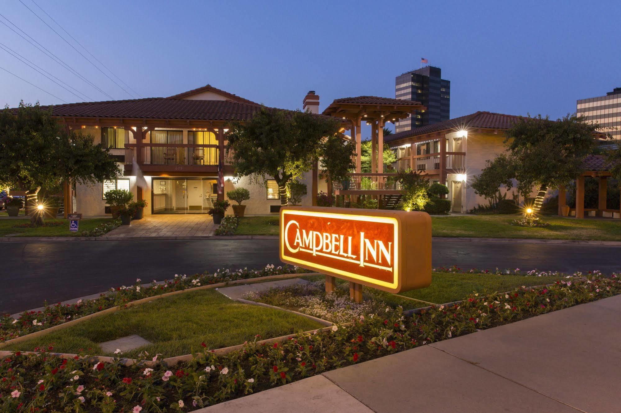 Campbell Inn Hotel Esterno foto